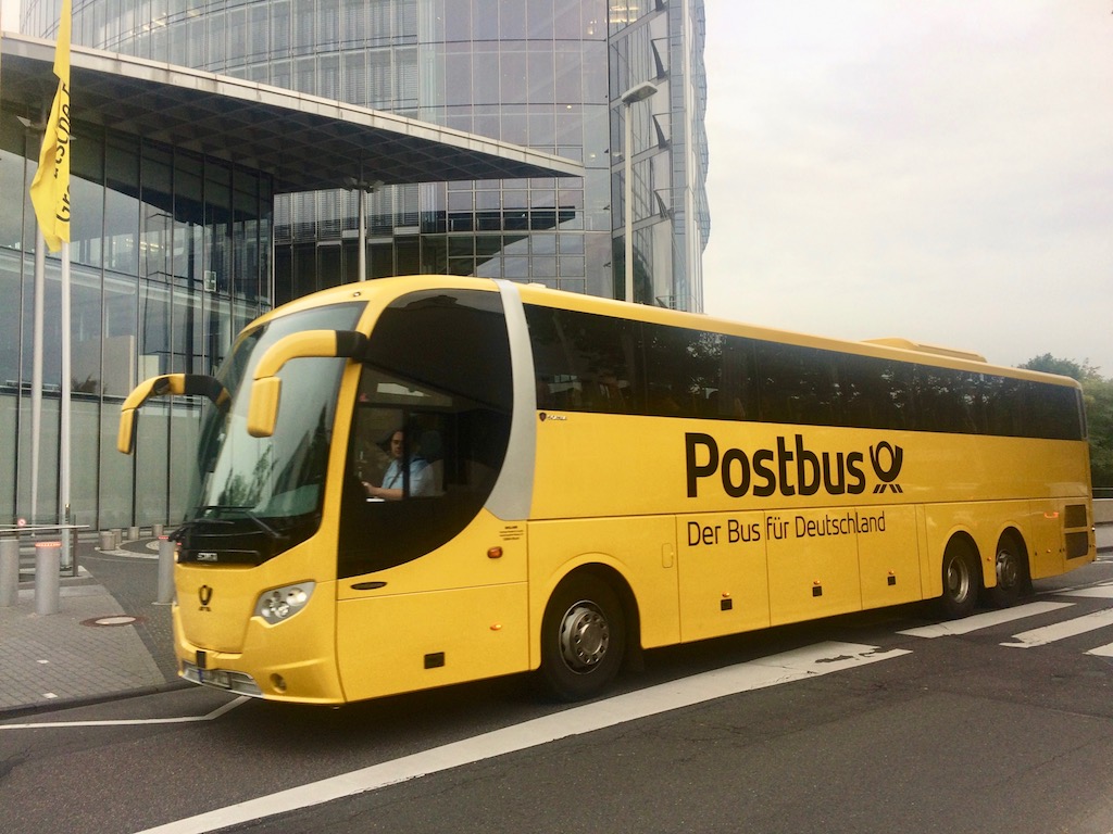 postbus-1